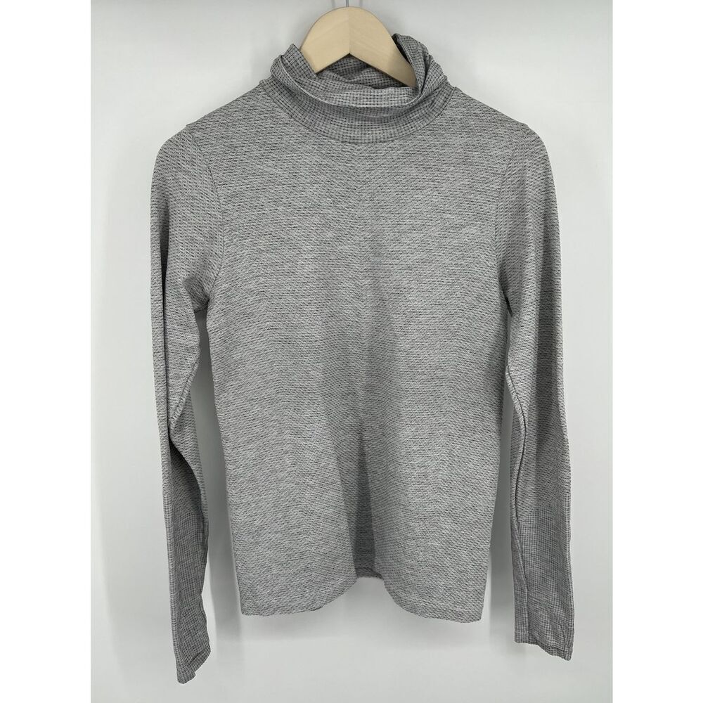 Athleta Flurry Base Layer Top Turtleneck Thumb Holes Gray Ribbed SIze Medium
